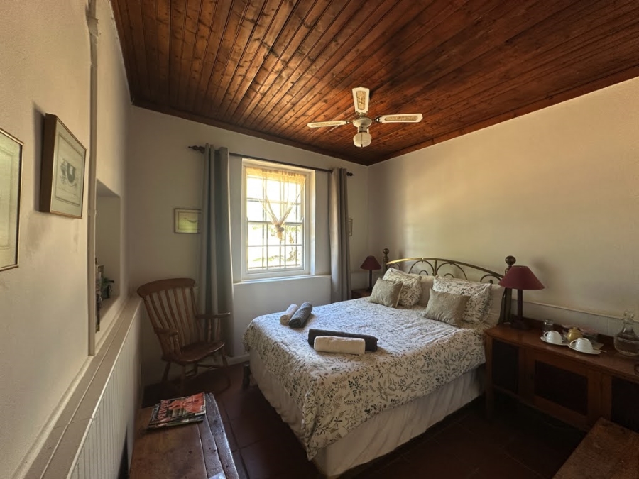 8 Bedroom Property for Sale in Barrydale Western Cape